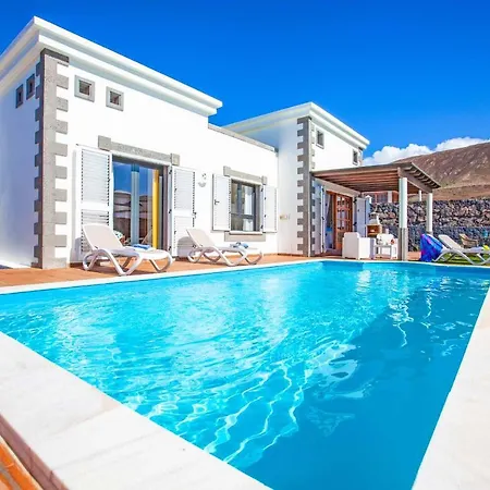 Silvana فيلة يايثا